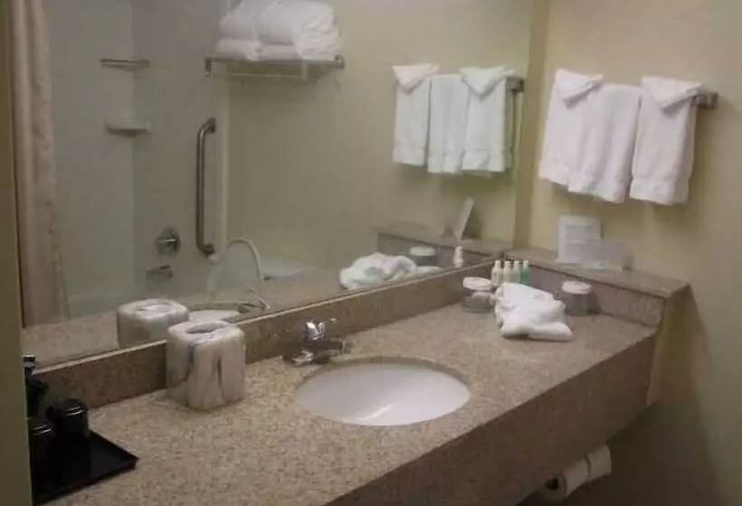 Akaza Hotel Richmond