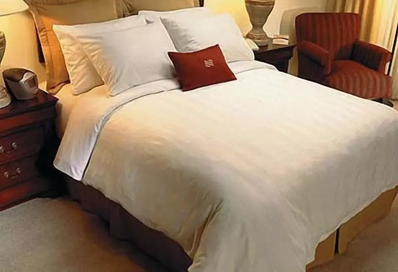 Akaza Hotel Richmond