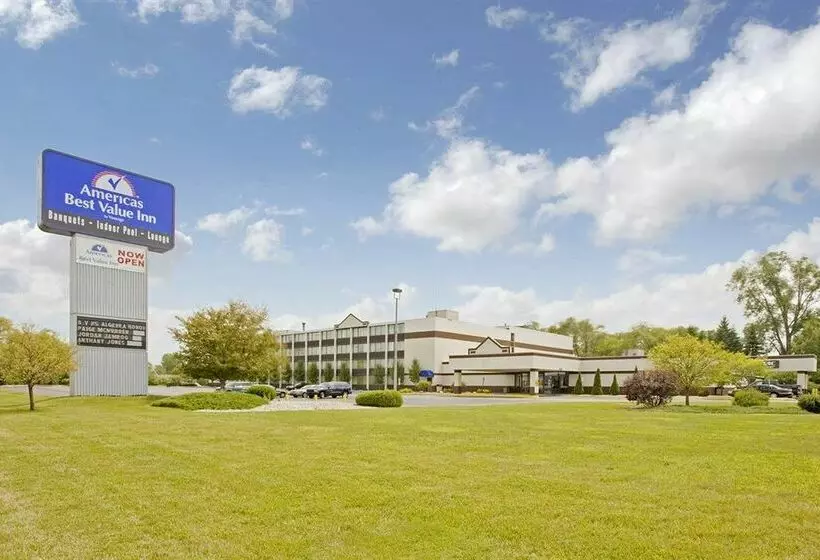 فندق Americas Best Value Inn Saginaw South