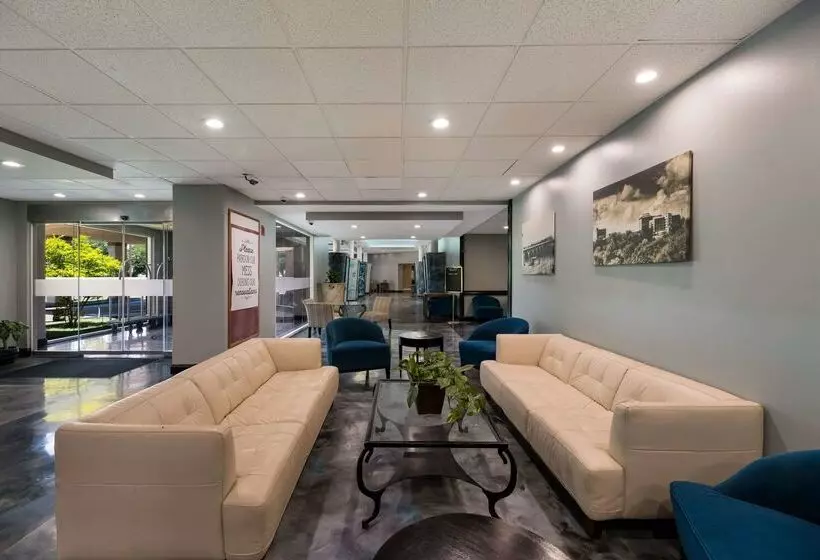 Clarion Hotel San Angelo Near Convention Center