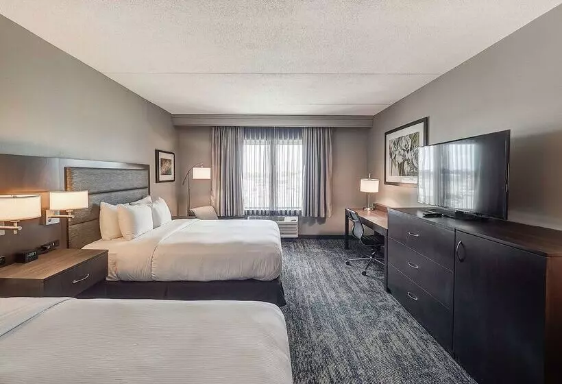 Doubletree By Hilton Hotel Bloomington