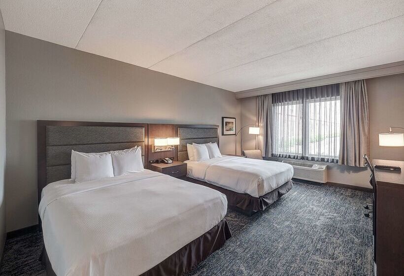 Doubletree By Hilton Hotel Bloomington