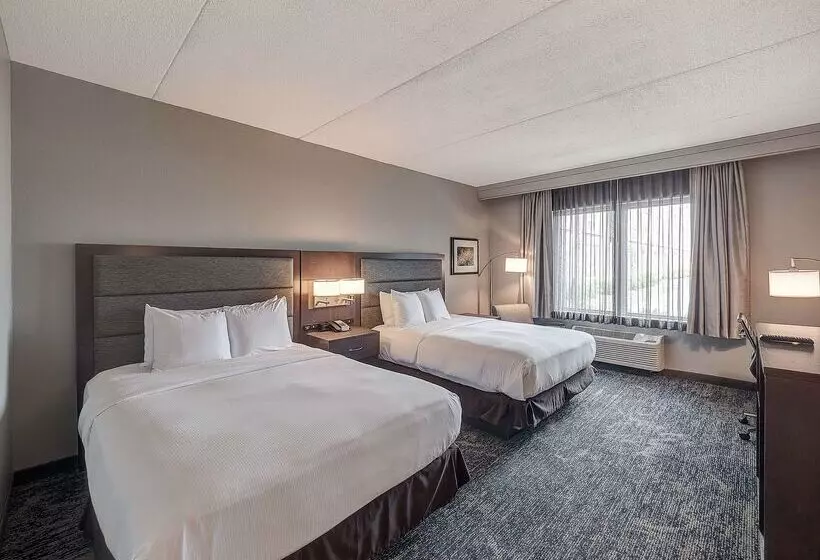 Doubletree By Hilton Hotel Bloomington