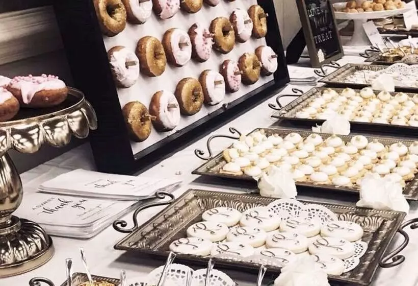 Doubletree By Hilton Hotel Bloomington