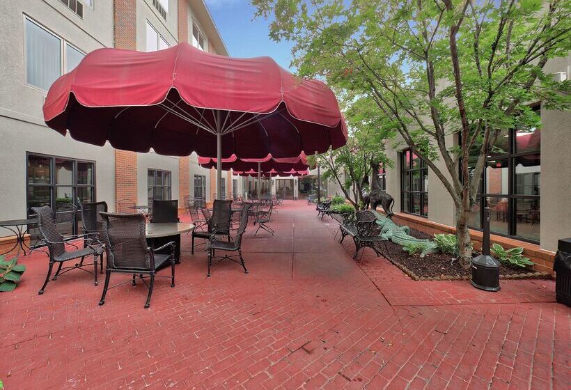 Doubletree By Hilton Hotel Bloomington