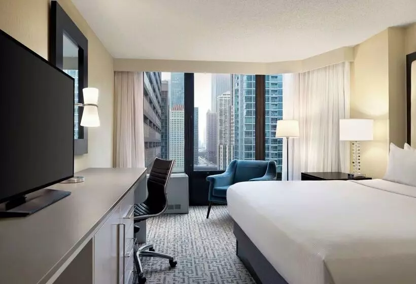 هتل Doubletree By Hilton  Chicago  Magnificent Mile