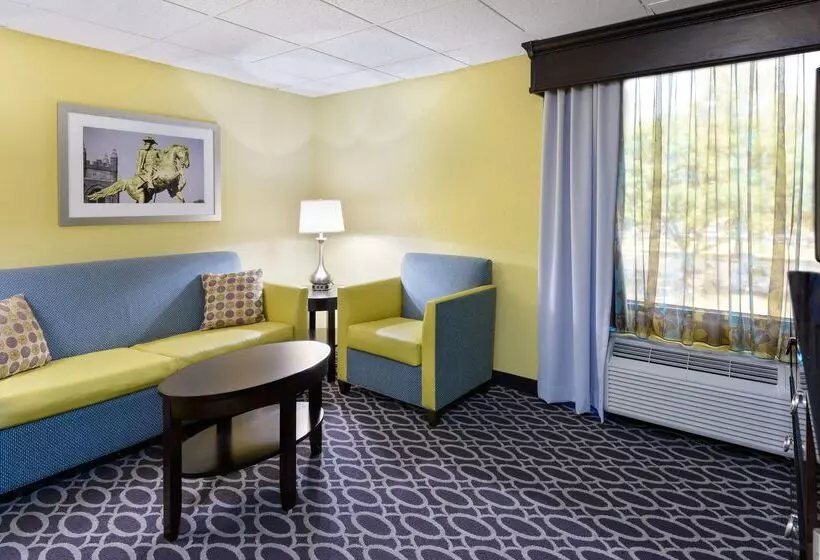 호텔 Doubletree By Hilton Richmond Midlothian