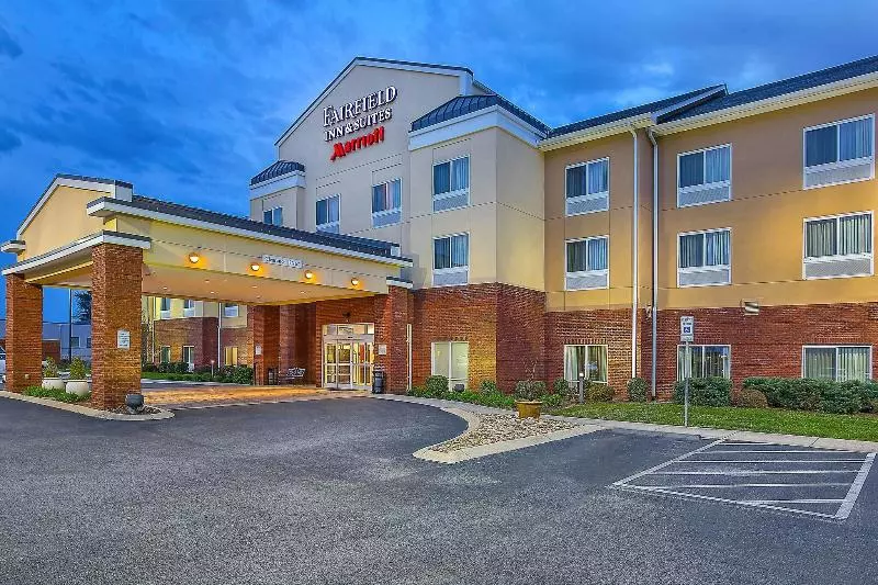 فندق Fairfield Inn & Suites Cookeville