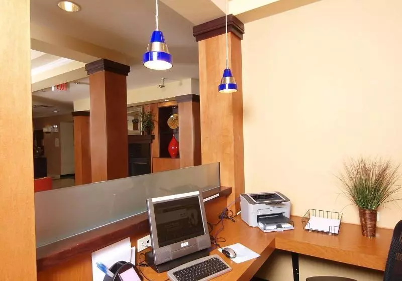 فندق Fairfield Inn & Suites Cookeville