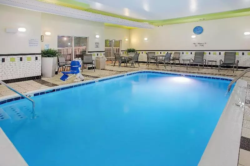 فندق Fairfield Inn & Suites Cookeville