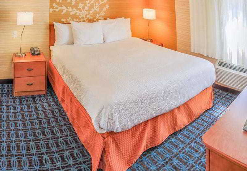 هتل Fairfield Inn And Suites By Marriott San Jose Airport