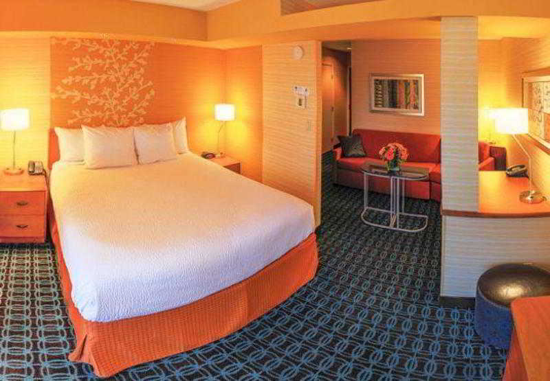 هتل Fairfield Inn And Suites By Marriott San Jose Airport