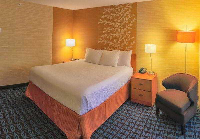 هتل Fairfield Inn And Suites By Marriott San Jose Airport