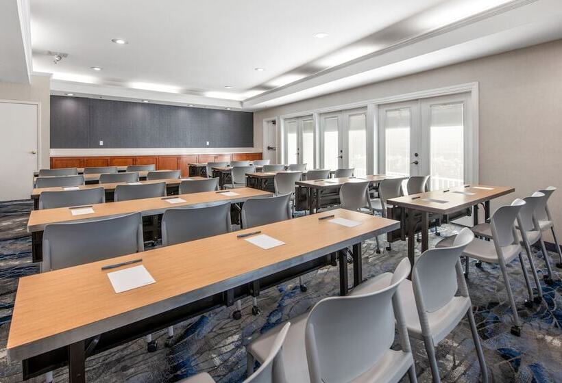 هتل Fairfield Inn And Suites By Marriott San Jose Airport