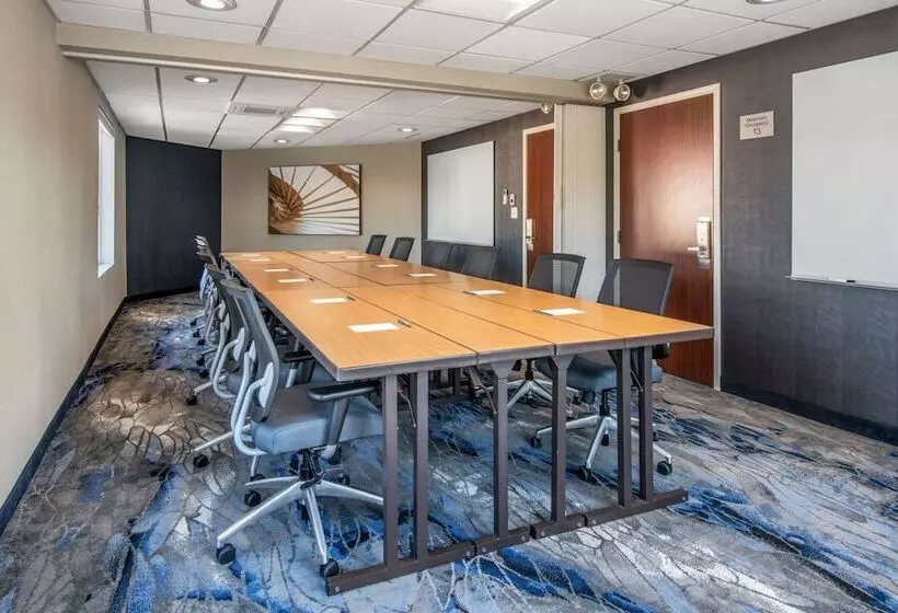 فندق Fairfield Inn And Suites By Marriott San Jose Airport