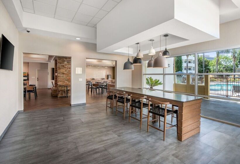 هتل Fairfield Inn And Suites By Marriott San Jose Airport