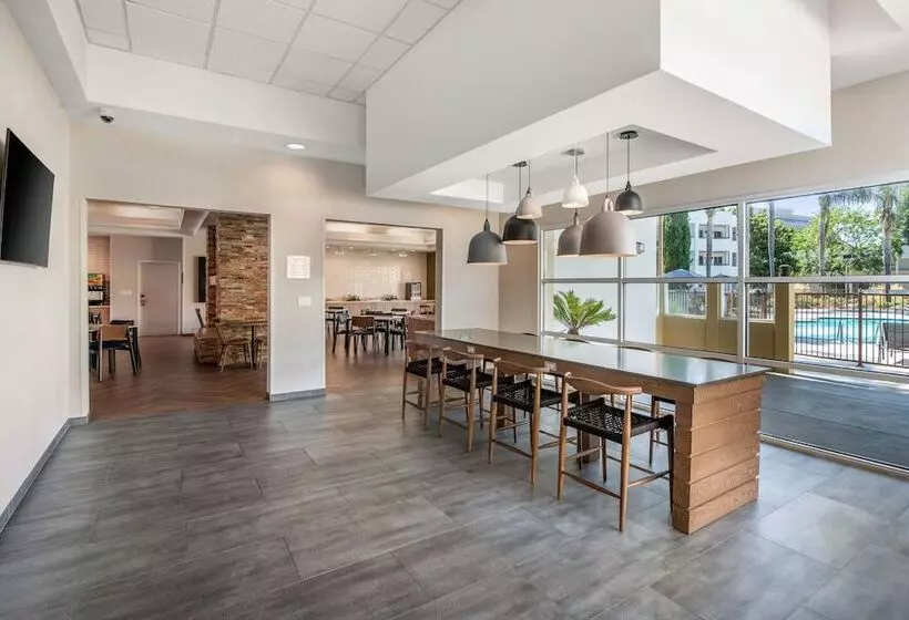 فندق Fairfield Inn And Suites By Marriott San Jose Airport