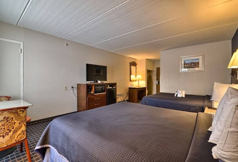 فندق Howard Johnson By Wyndham Bangor