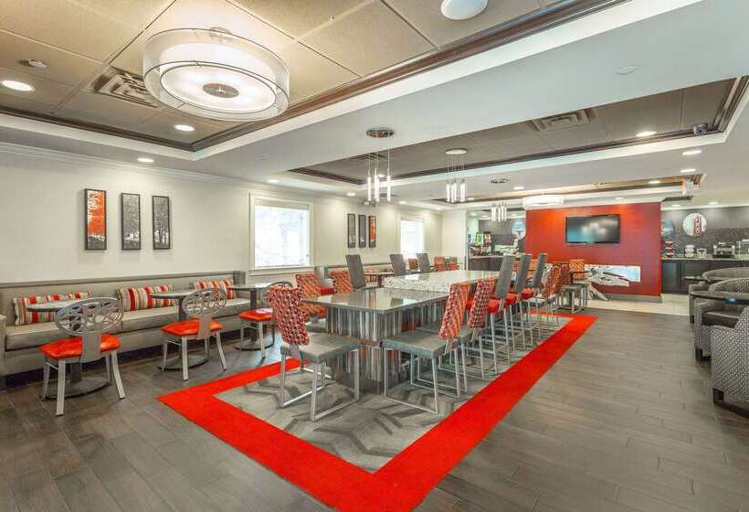 Inn At The Peachtrees, Ascend Hotel Collection