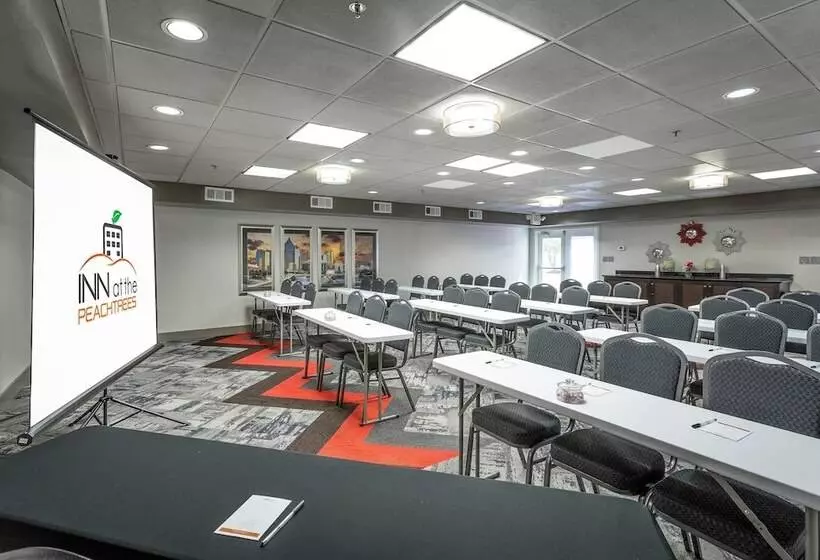 Inn At The Peachtrees, Ascend Hotel Collection