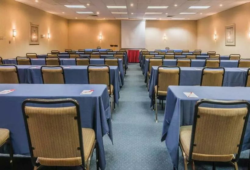 Отель Vivo Living – New Braunfels