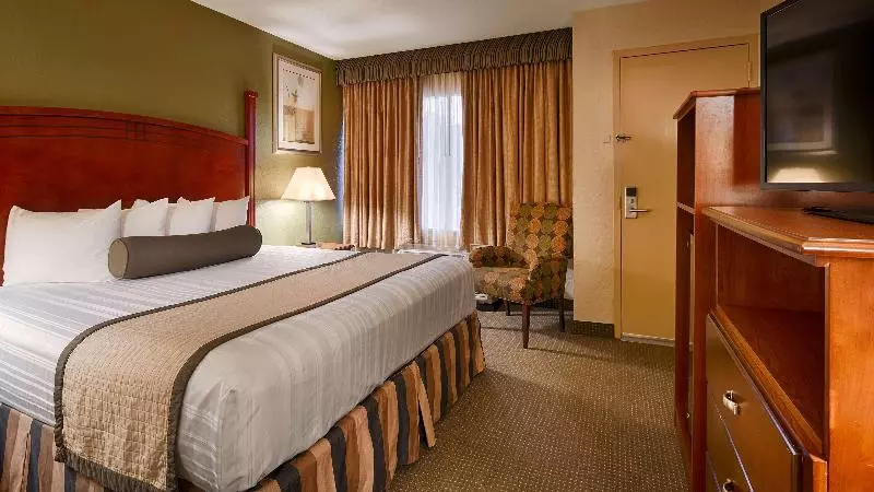 Surestay Plus Hotel By Best Western Lawton