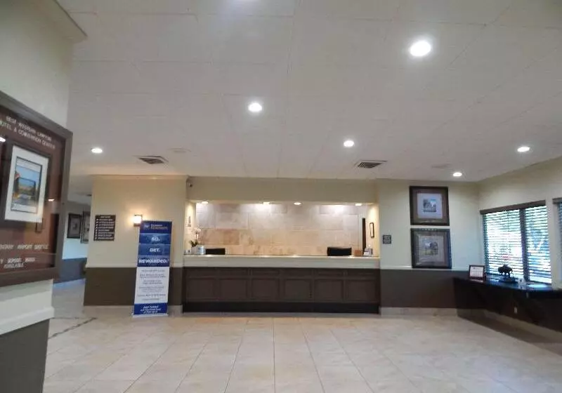 Surestay Plus Hotel By Best Western Lawton