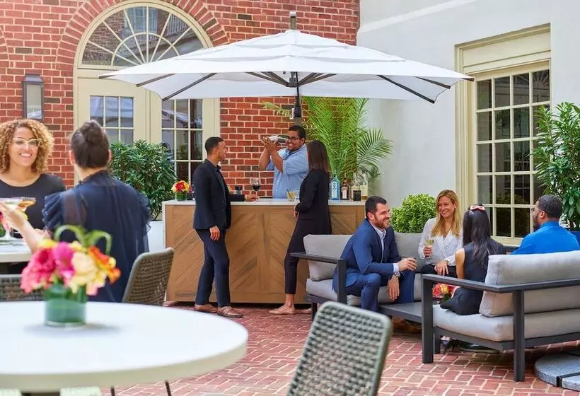 호텔 The Alexandrian Old Town Alexandria, Autograph Collection