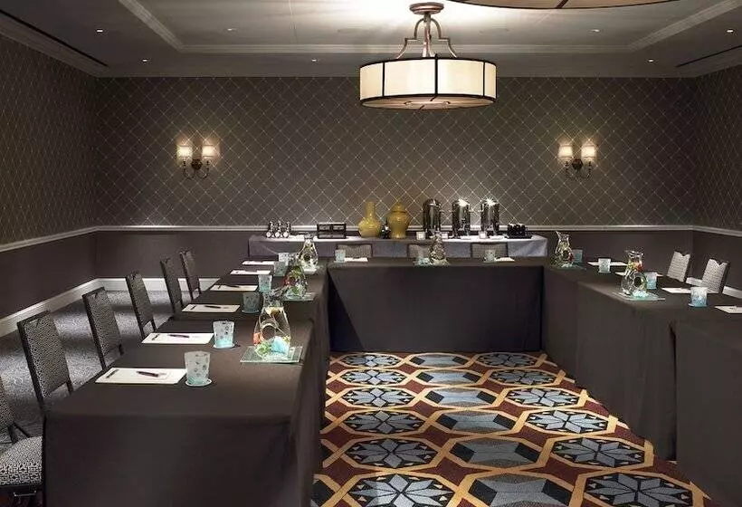 호텔 The Alexandrian Old Town Alexandria, Autograph Collection