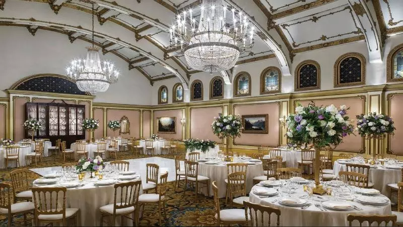 בית מלון כפרי The Langham Huntington, Pasadena