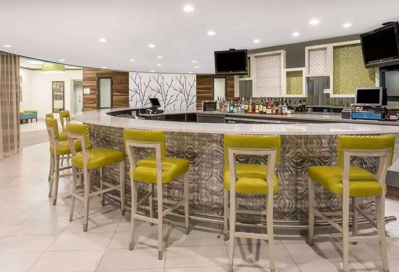 فندق Wyndham Garden Summerville