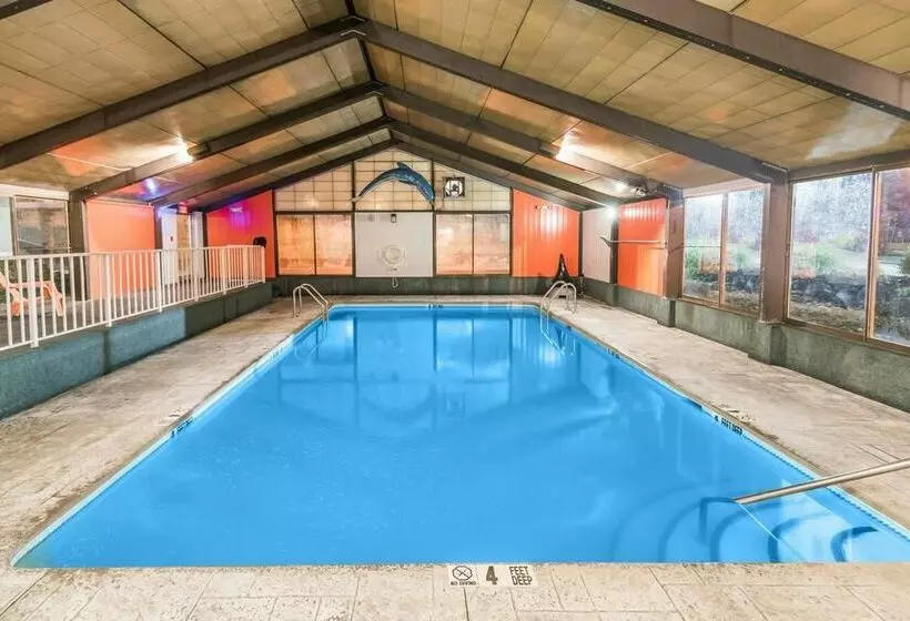 Howard Johnson Hotel