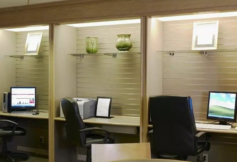 Red Lion Hotel Hartford