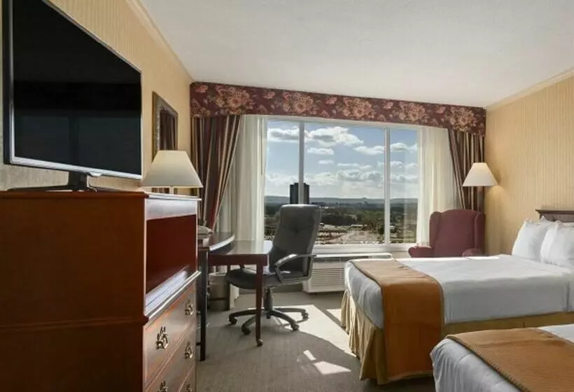 Red Lion Hotel Hartford