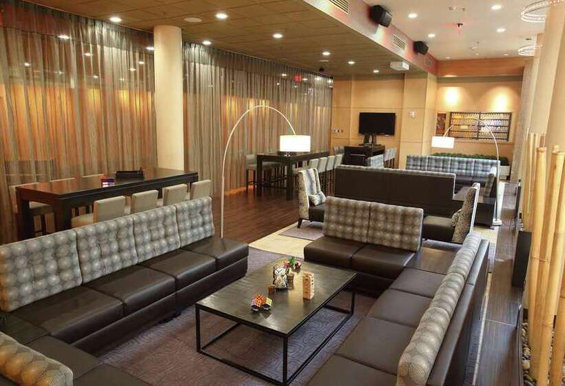 The Verve Hotel Boston Natick, Tapestry Collection By Hilton