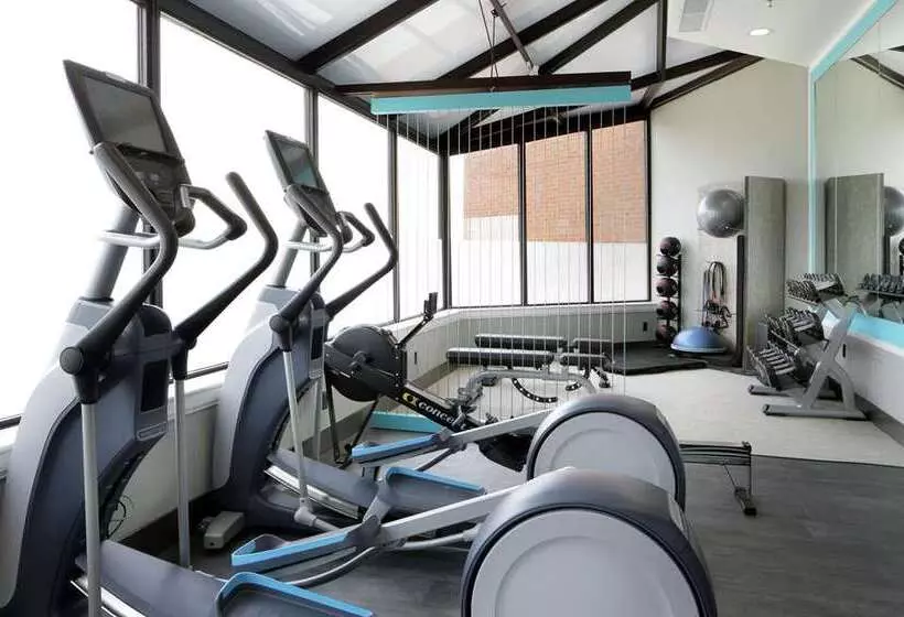 The Verve Hotel Boston Natick, Tapestry Collection By Hilton