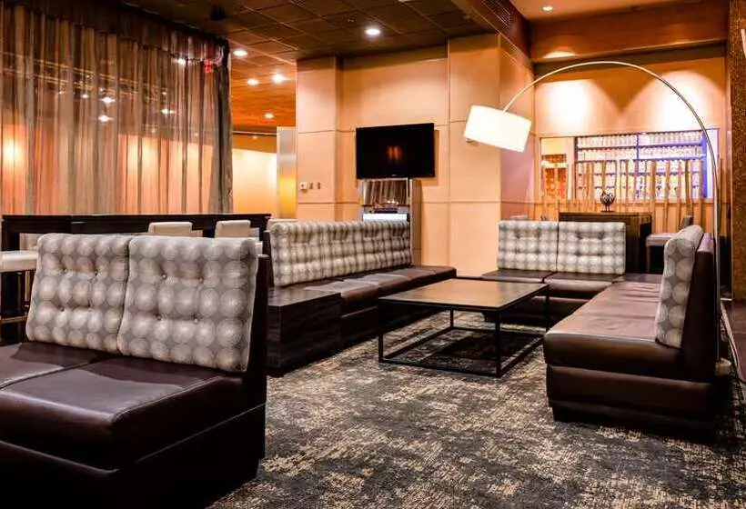 The Verve Hotel Boston Natick, Tapestry Collection By Hilton