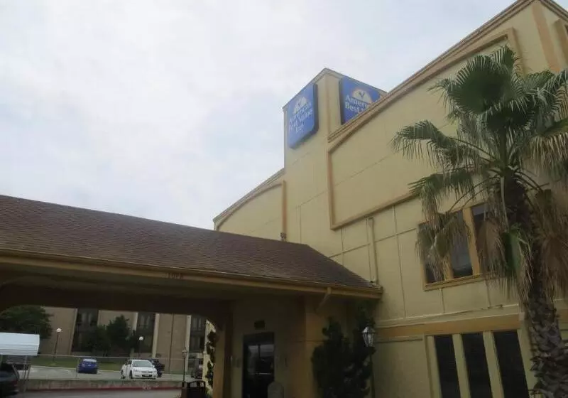 Hotel Americas Best Value Inn Austin University