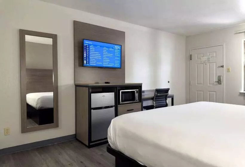 Hotel Americas Best Value Inn Austin University