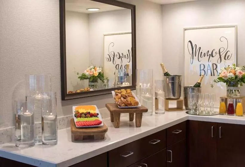 Отель Fullerton Marriott At California State University