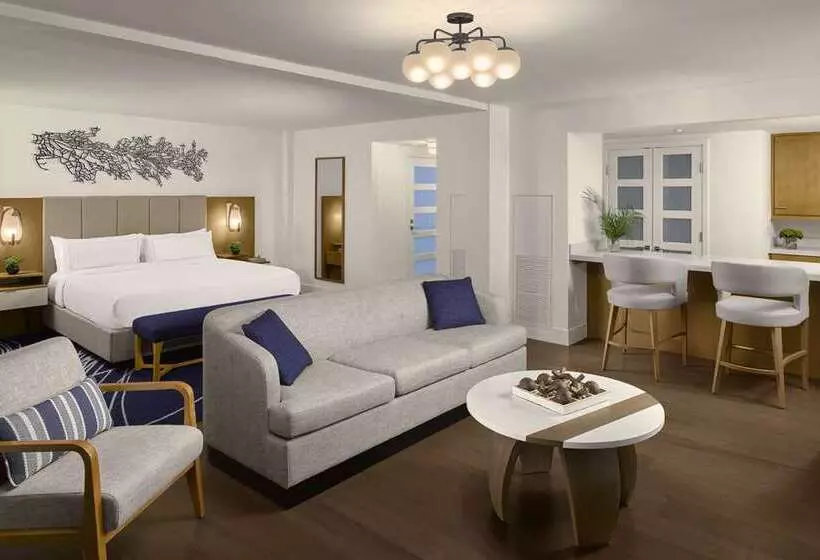 Отель Hilton Fort Lauderdale Marina