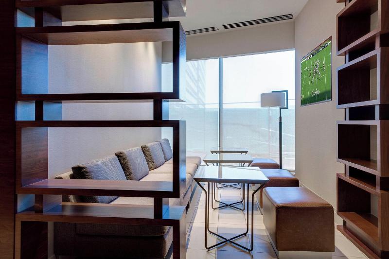 Otel Houston Airport Marriott At George Bush Intercontinental