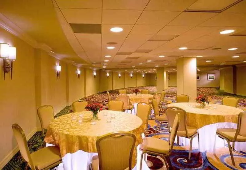 فندق Houston Airport Marriott At George Bush Intercontinental