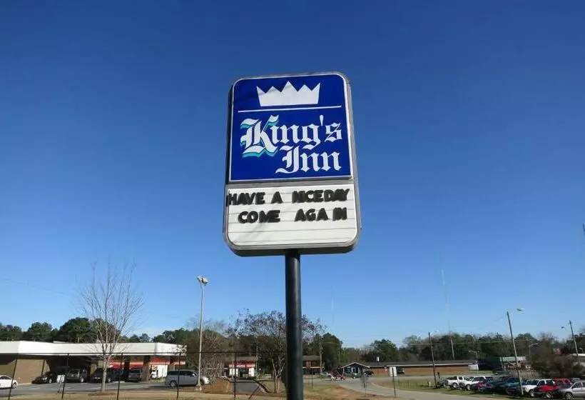 ホテル Kings Inn  Albany