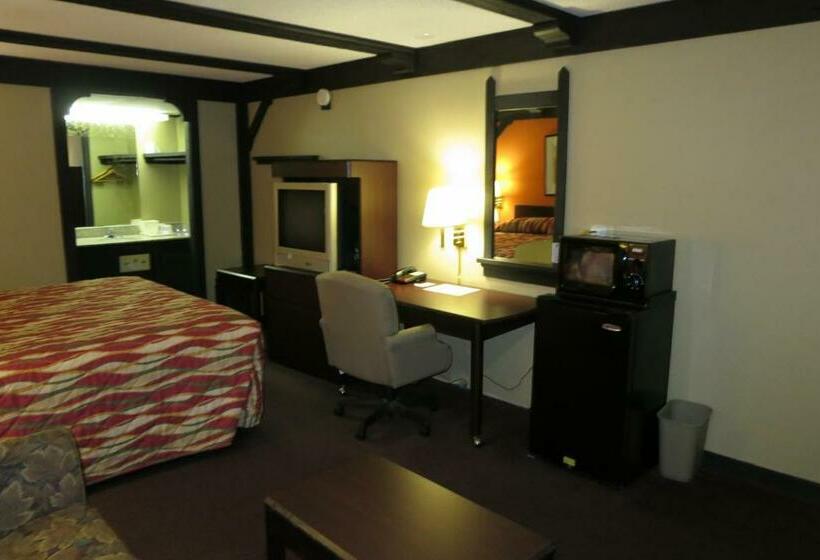 هتل Kings Inn Albany