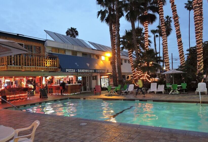 هتل La Adventurer