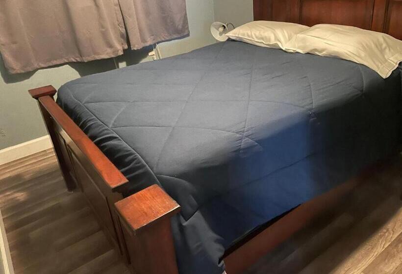 هتل La Adventurer