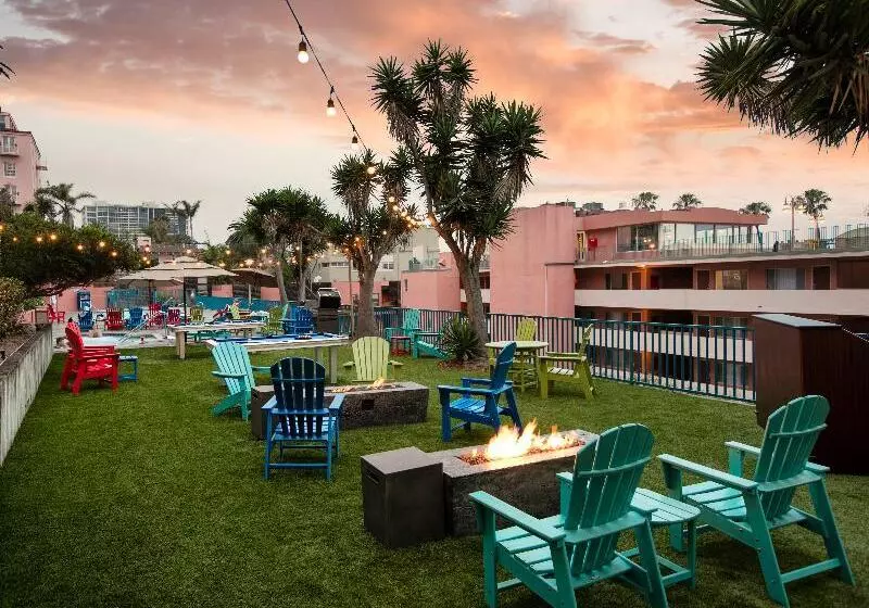 فندق La Jolla Cove Suites