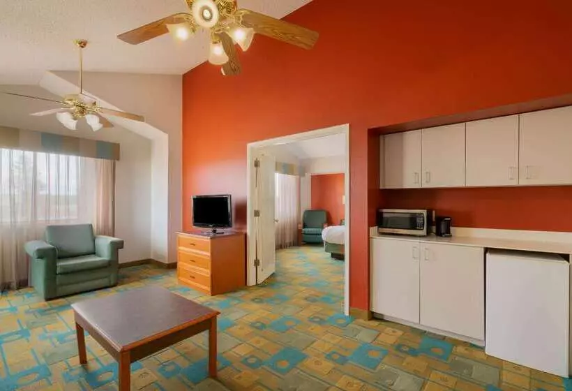 Szálloda La Quinta Inn By Wyndham Cheyenne