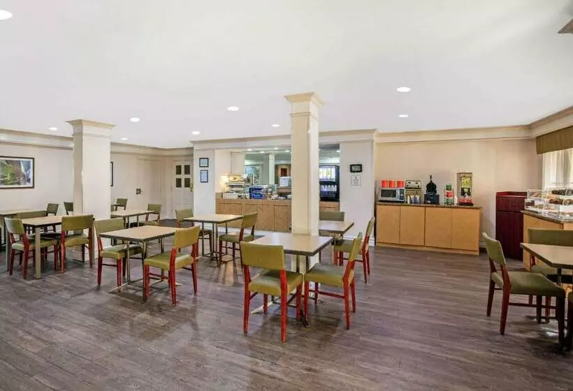 酒店 La Quinta Inn By Wyndham Houston Greenway Plaza Medical Area